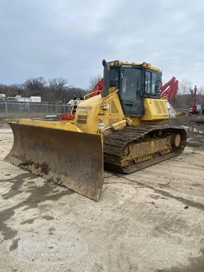 Used Komatsu Dozer